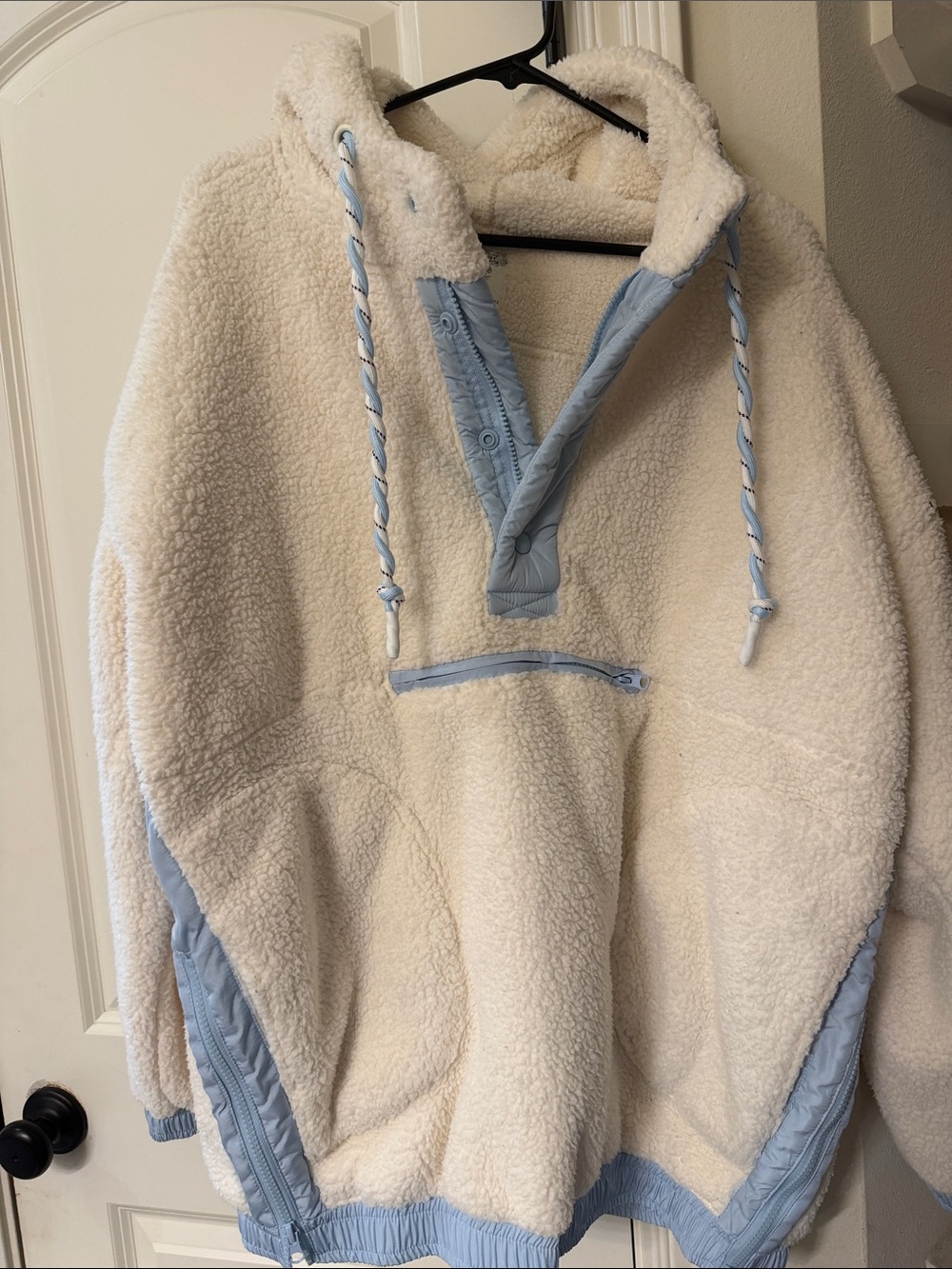 Altar'd State Cream Sherpa Pullover with Light Blue Trim
